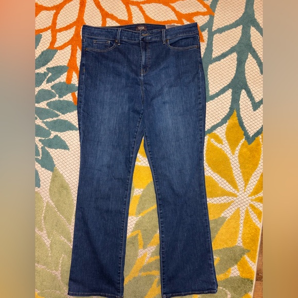 NYDJ Marilyn Straight Jeans Size 16 Blue Lift Tuck® - Picture 1 of 10